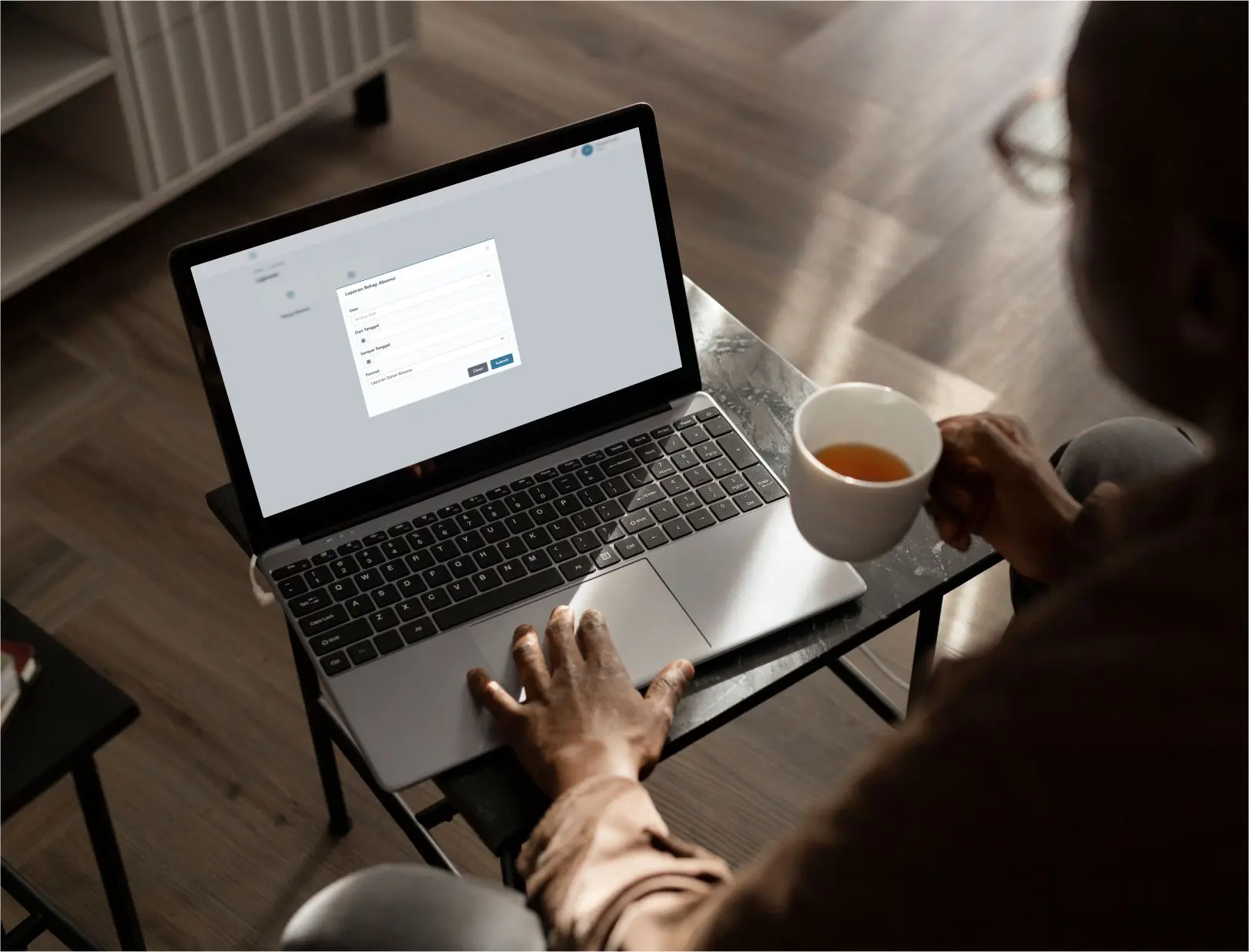 Cetak Laporan Instan - JMC Indonesia